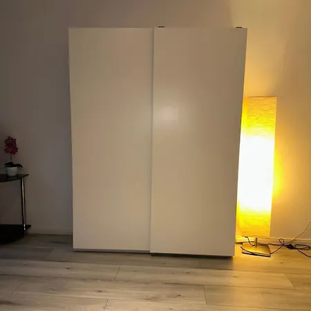 Apartament Guenstige Und Traumhafte Ferien- Und Monteurswohnung Zentral In *