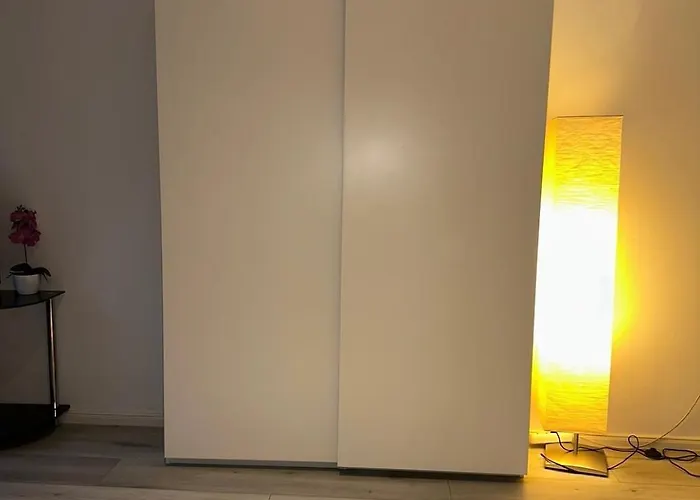 شقة Guenstige Und Traumhafte Ferien- Und Monteurswohnung Zentral In *